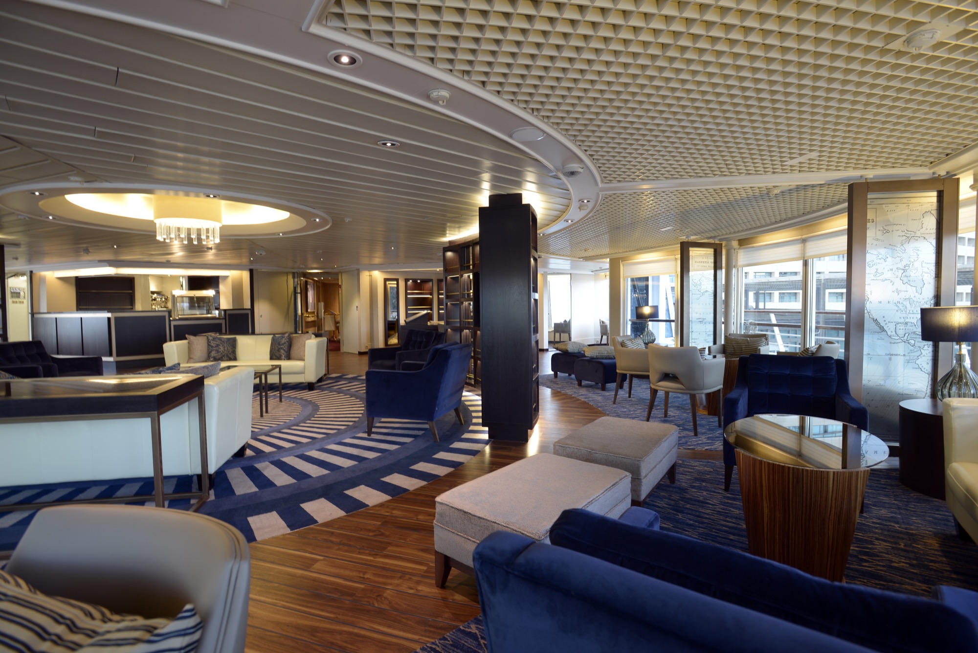 Windstar Star Pride Interior Yacht Club 15.jpg